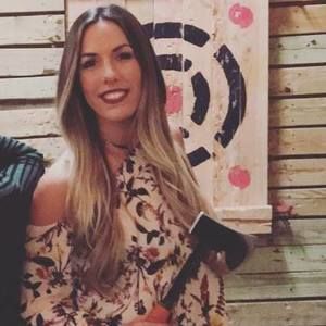 Meet your Posher, Carolyn